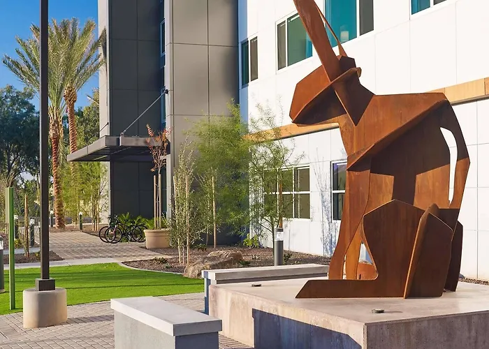 Hotel Element By Marriott Fashion Center